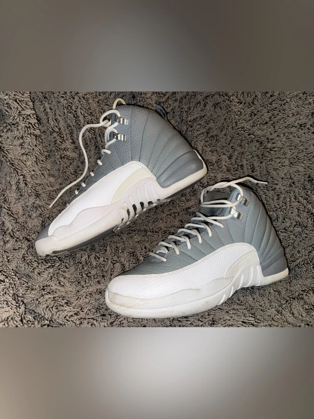 Nike Air Jordan 12 Retro GS Grey White Kids Size 7Y / 8.5 Womens - 153265-015